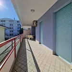 Modern Close To The Beach-beahost