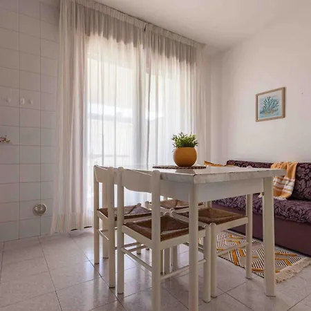 Modern Close To The Beach-beahost Appartement *